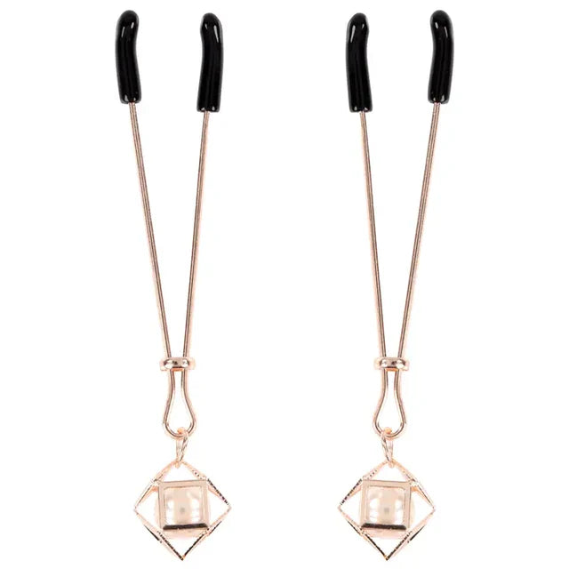 S&M BRAT PEARL NIPPLE JEWELRY