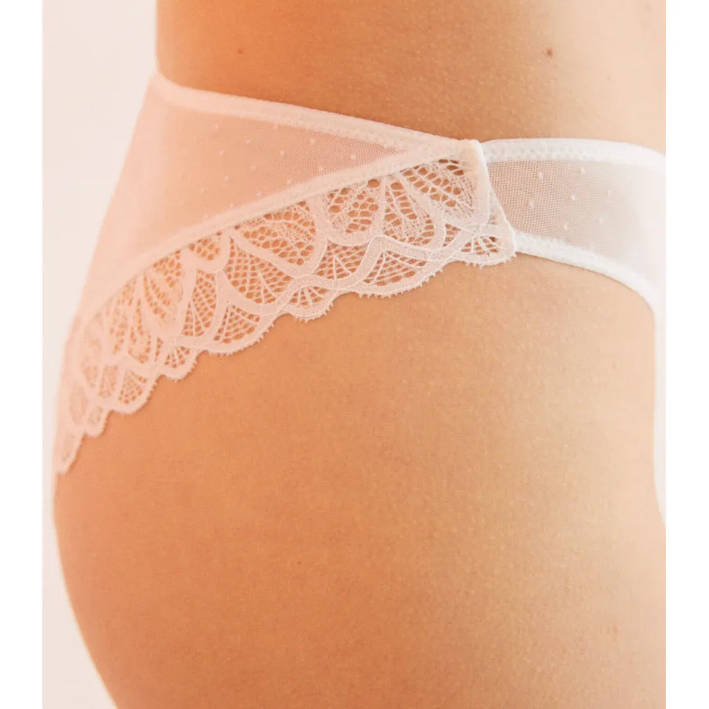 LONG TAIL LACE MINI W PNTY WHT