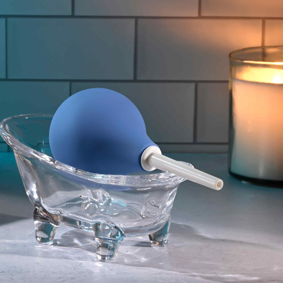 SQUEAKY CLEAN ANAL DOUCHE