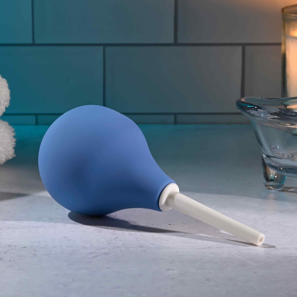 SQUEAKY CLEAN ANAL DOUCHE